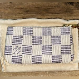 LOUIS VUITTON Key Pouch Damier Azur AUTHENTIC Cles